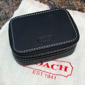 Coach pill 💊 holder NWOT